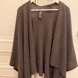 Elegant BrownKnit Shawl